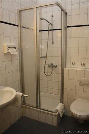 Hotel Cosima Vaterstetten Luaran gambar